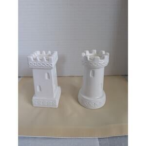 VNTG Russ Berrie Castle Tower Salt & Pepper Shakers White Ceramic Rook Design.
